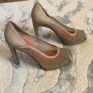 Via Spiga 5” heel, 1/2” platform